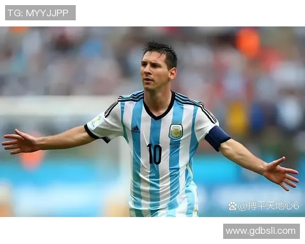 东欧足球球星崛起与挑战：从传奇到新星的辉煌历程