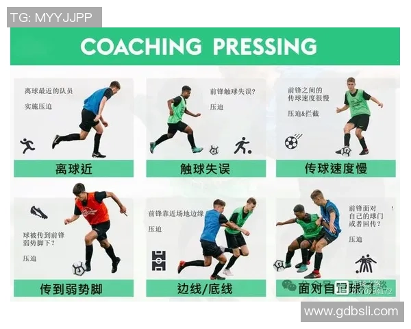 历届十大足球后卫球星盘点 他们如何塑造了足球防守的经典传奇