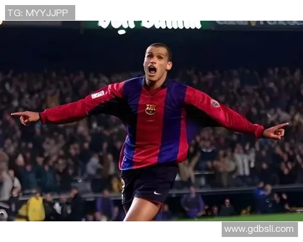 足球世界中的姓罗球星分析与比较：从罗纳尔多到罗马里奥的传奇之路